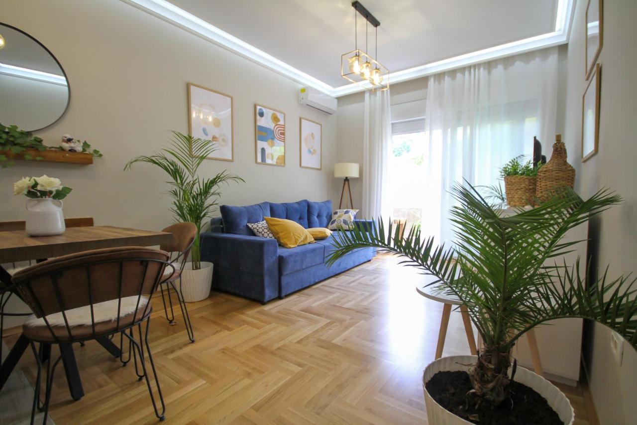 Laki Appartement Tivat Buitenkant foto