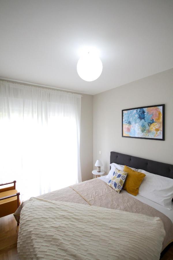 Laki Appartement Tivat Buitenkant foto