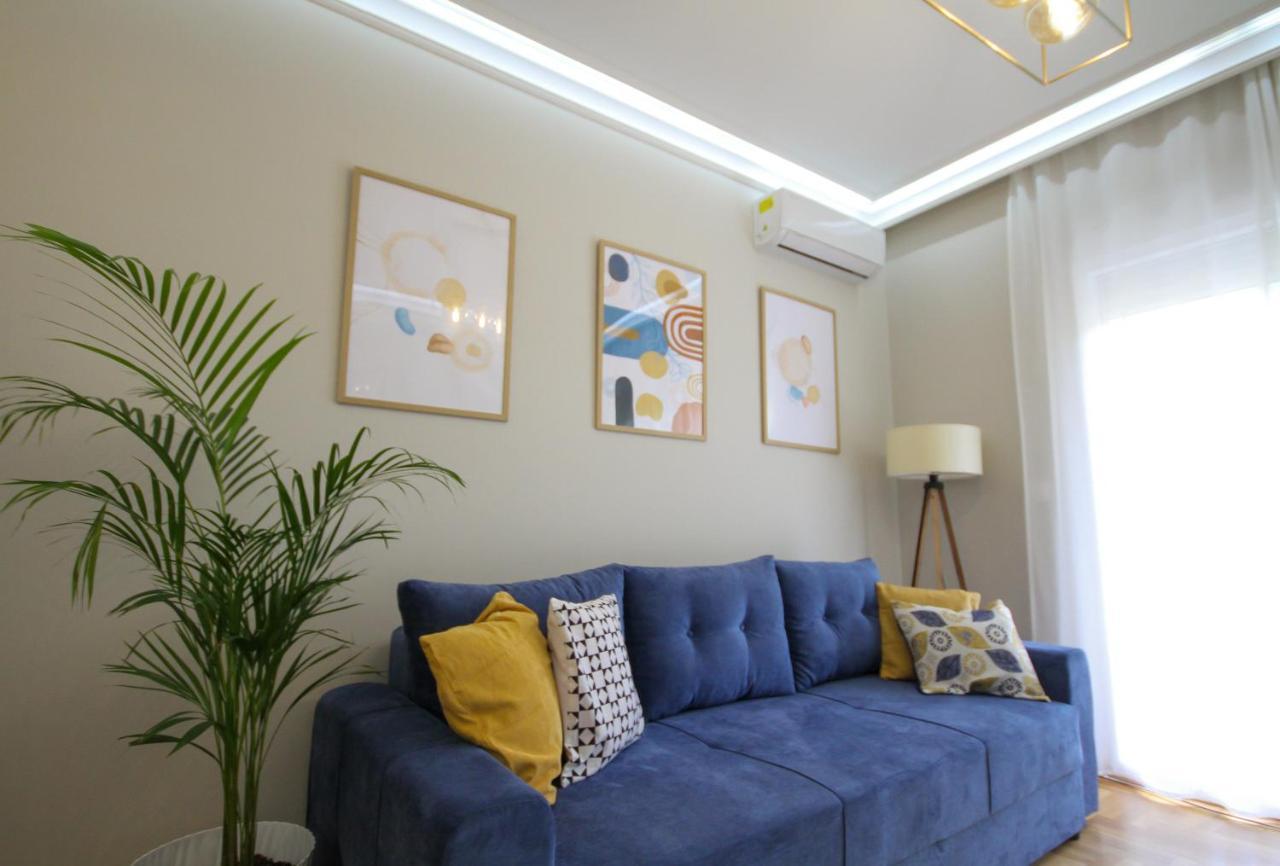 Laki Appartement Tivat Buitenkant foto